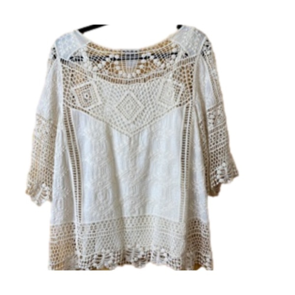 Boho , cream fully lined tunic style shirt. Democracy, size medium. - Picture 3 of 3